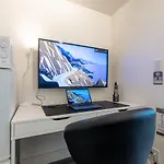 Home Sweet Office Heiwajima